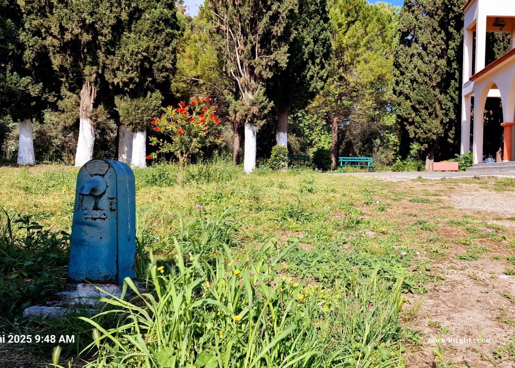 (350 09) Molos - Epar.Od. Agias Triadas-Kamenon Vourlon — foto 4