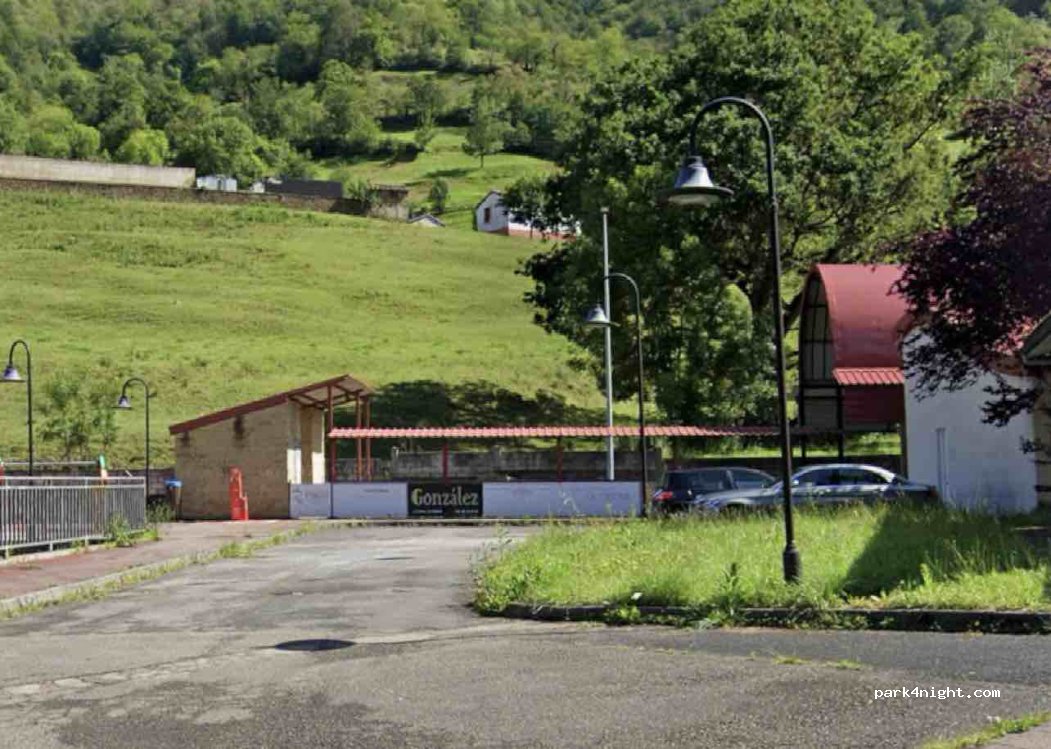 (33677) Asturias - 34 Calle la Polea — foto