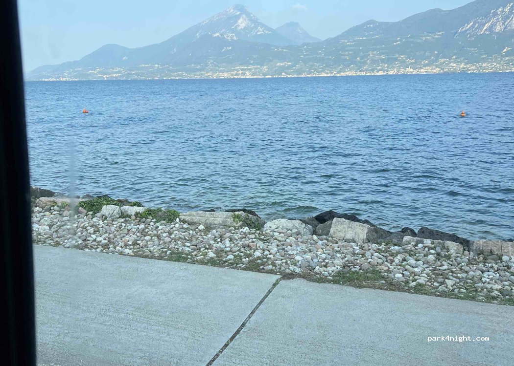 (37010) Brenzone sul Garda - Via A. Vespucci — foto 2
