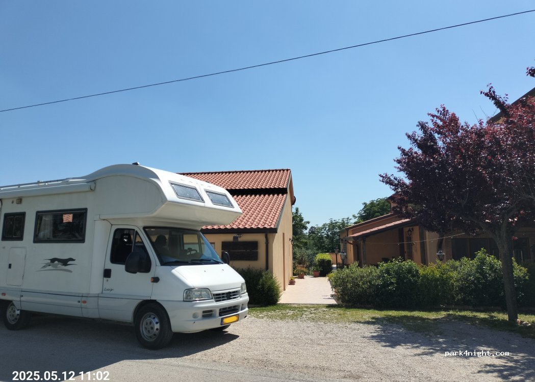 Angelucci Agriturismo e Agri Camping — foto