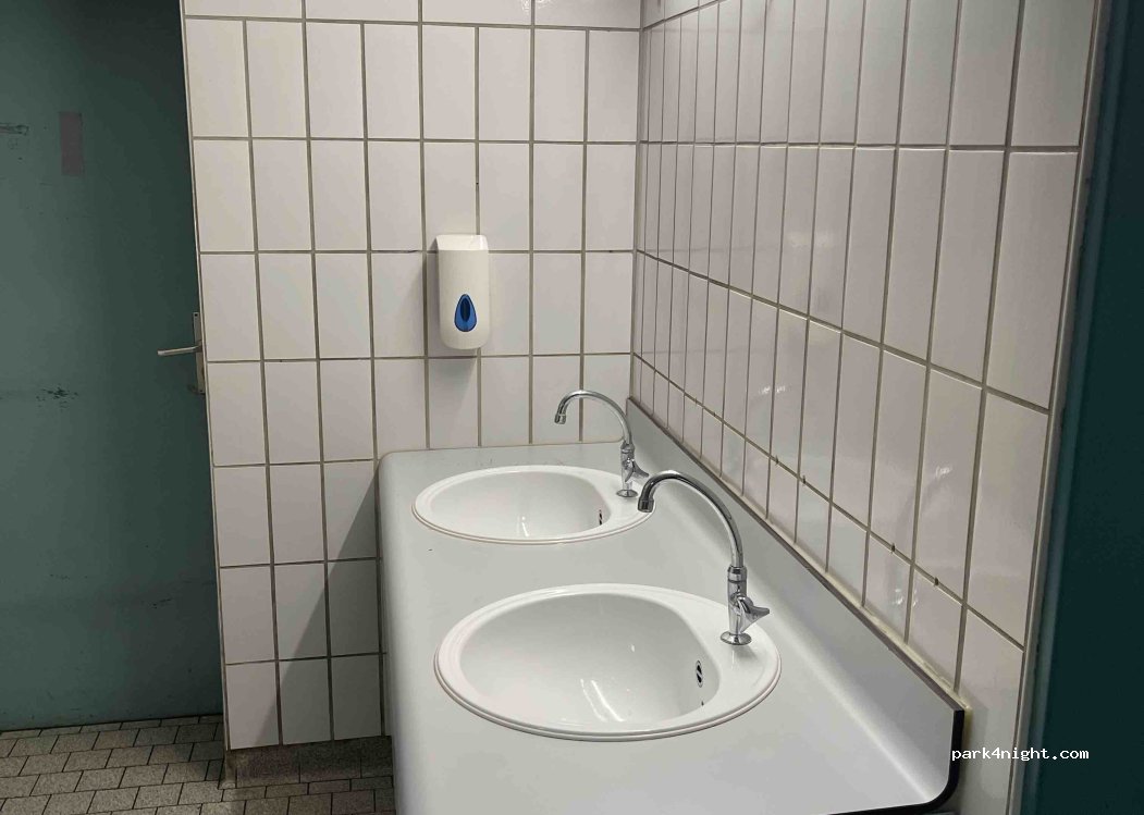 (88079) Kressbronn am Bodensee - 20 Seestraße — foto 3
