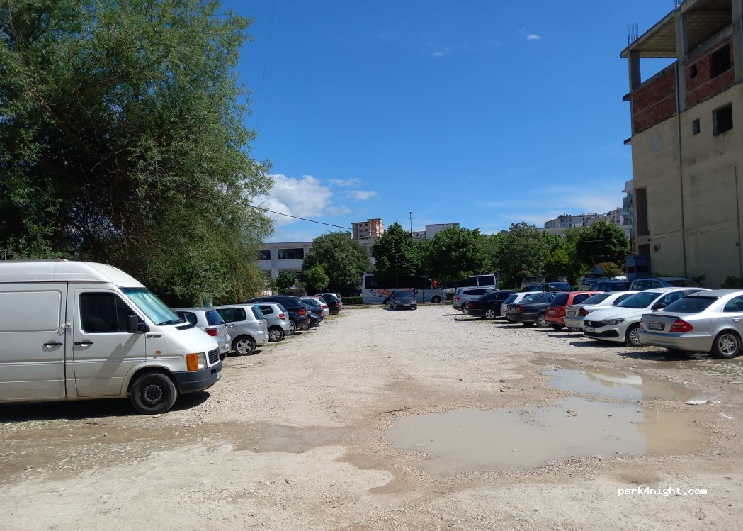 () Gjirokastër - Bulevardi 18 Shtatori — foto