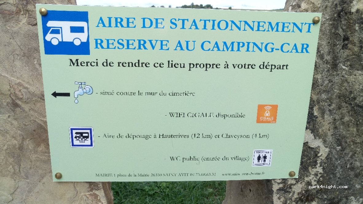 (26330) Saint-Avit - Le Village — foto