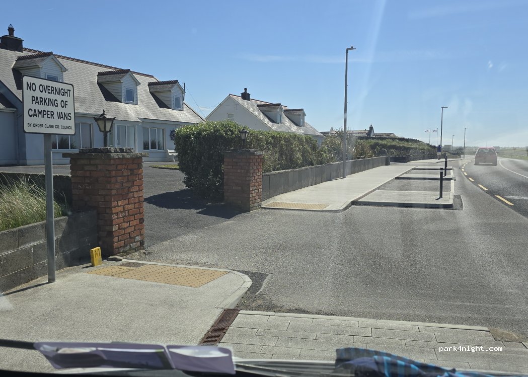 () Miltown Malbay - R482 — foto
