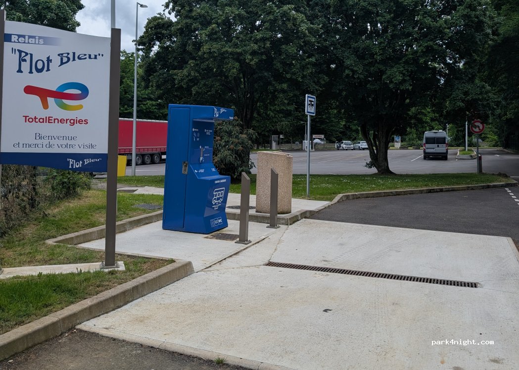 (77330) Ozoir-la-Ferrière - N4 — foto