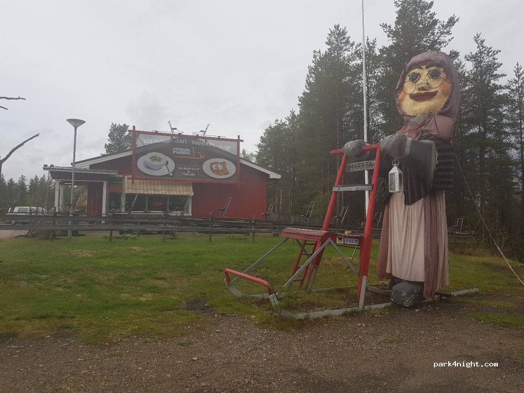 Potkuriparkki — foto 3