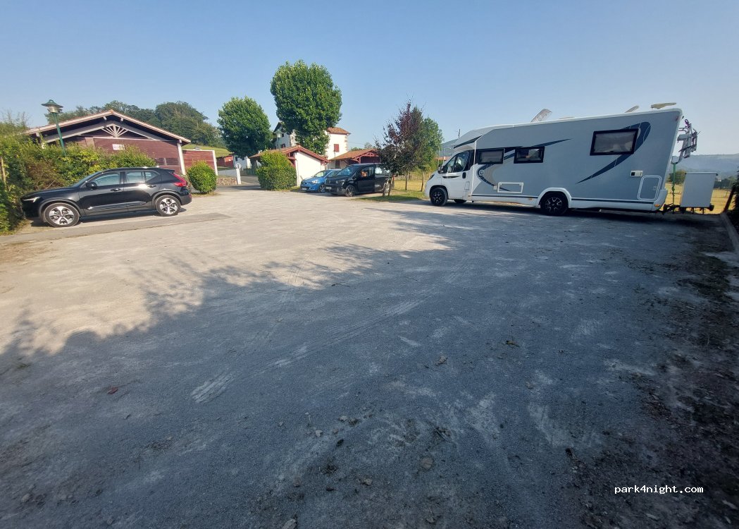 (64220) Lasse - 1860 Route de Lasse — foto 3