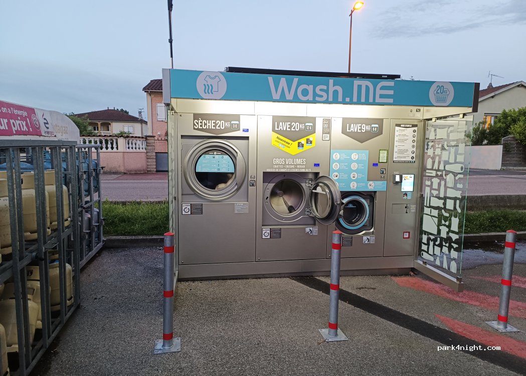 (01120) Montluel - 135 Route de Thil — foto