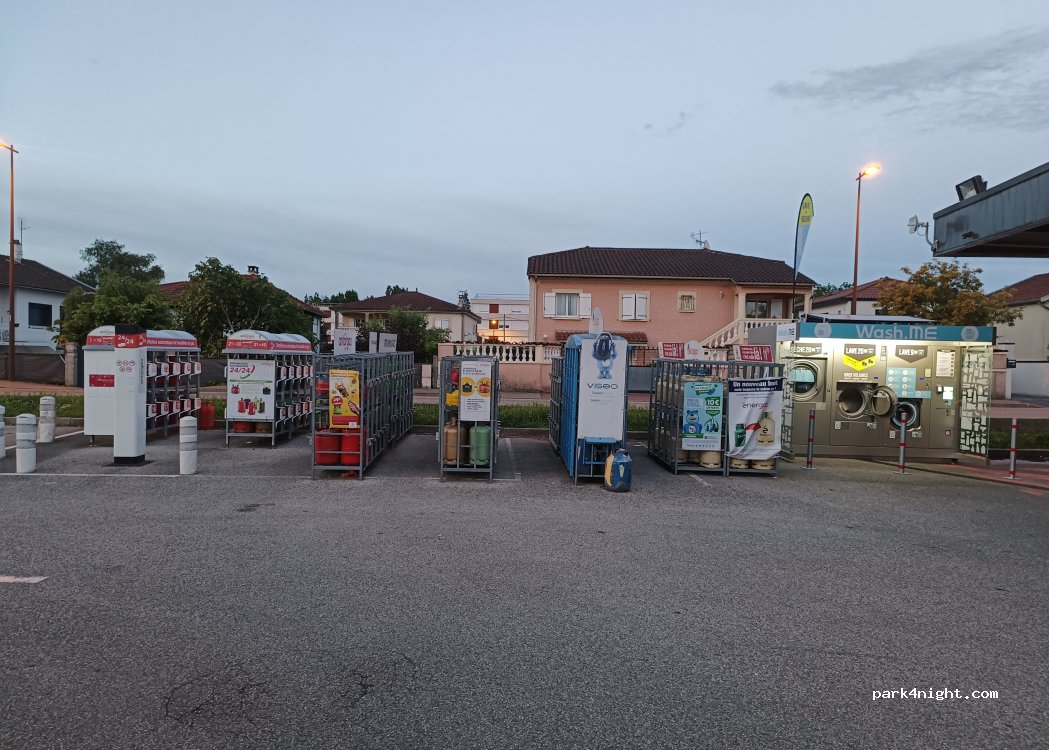 (01120) Montluel - 135 Route de Thil — foto 3