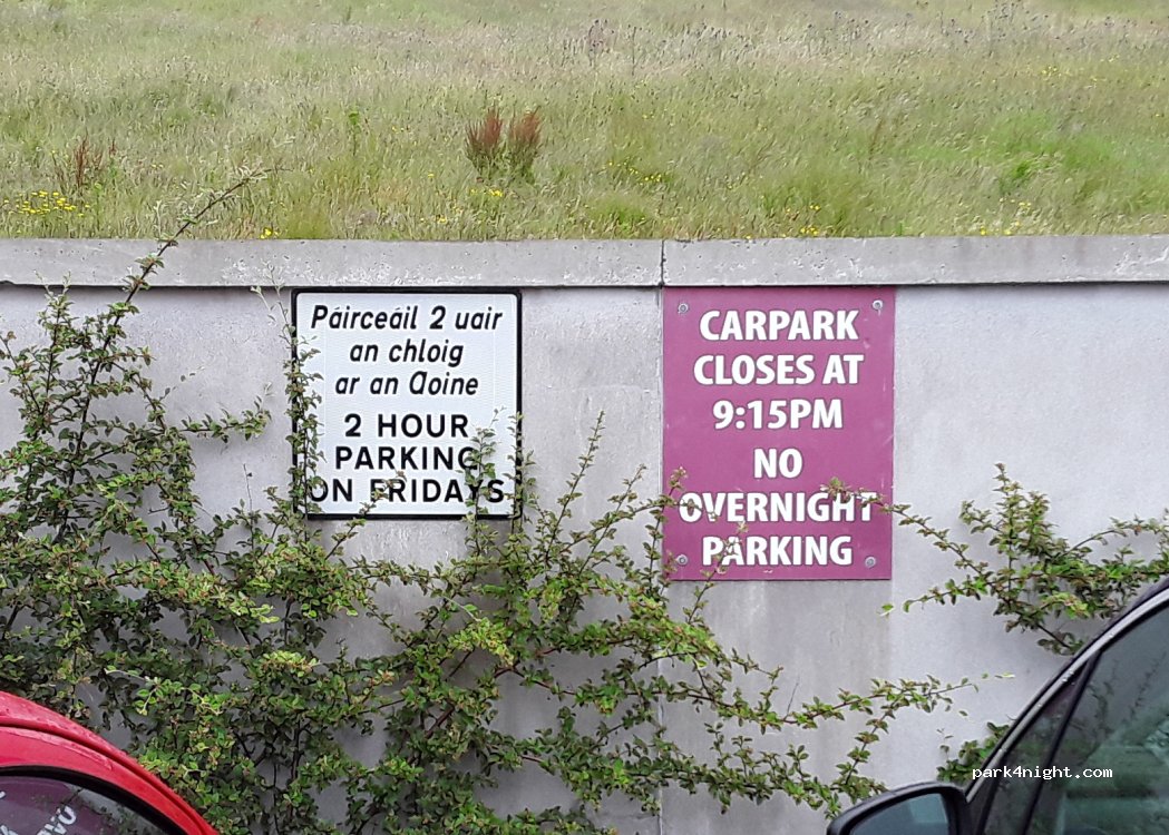 (P75 WN53) Bantry - Harbour View Car Park — foto 2