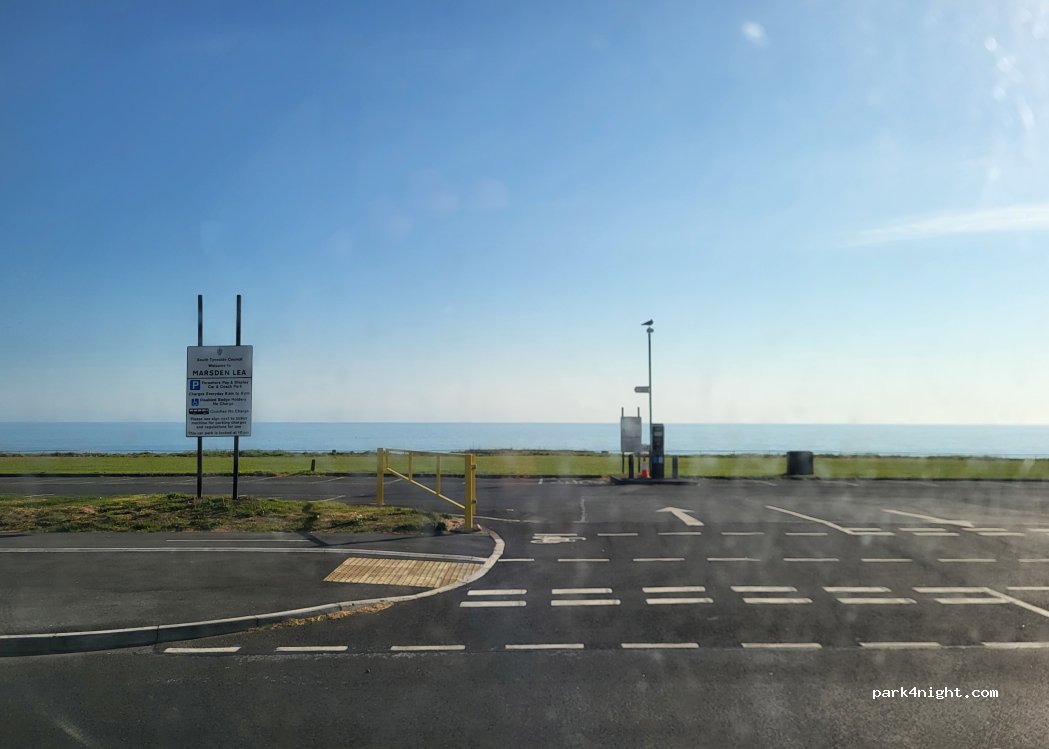 (NE34 7AQ) South Shields - 29 Grotto Road — foto