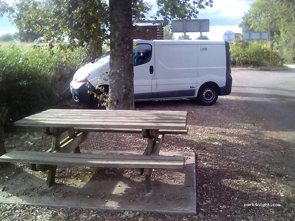(01540) Saint-Julien-sur-Veyle - 200 Chemin du Logis — foto