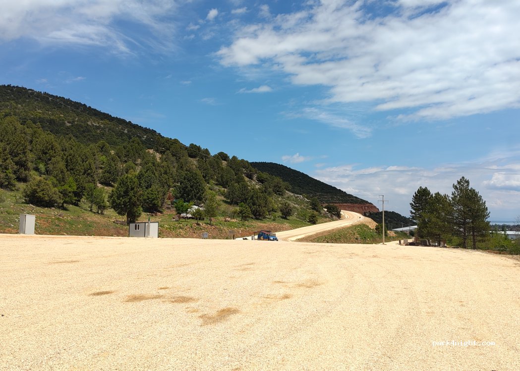 (32850) Yenişarbademli - Unnamed road — foto 2