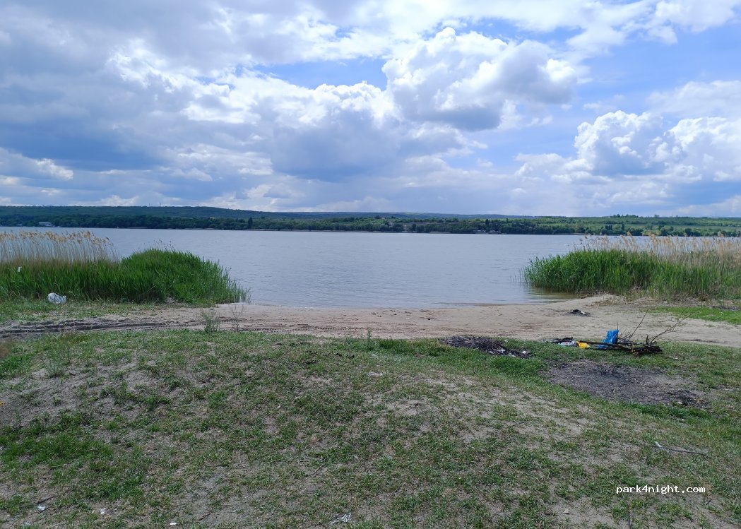 (725500) Sireți - — foto 2