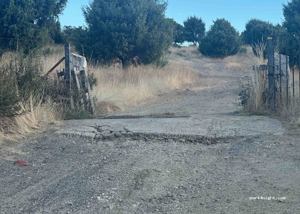 (28192) El Berrueco - — foto 3