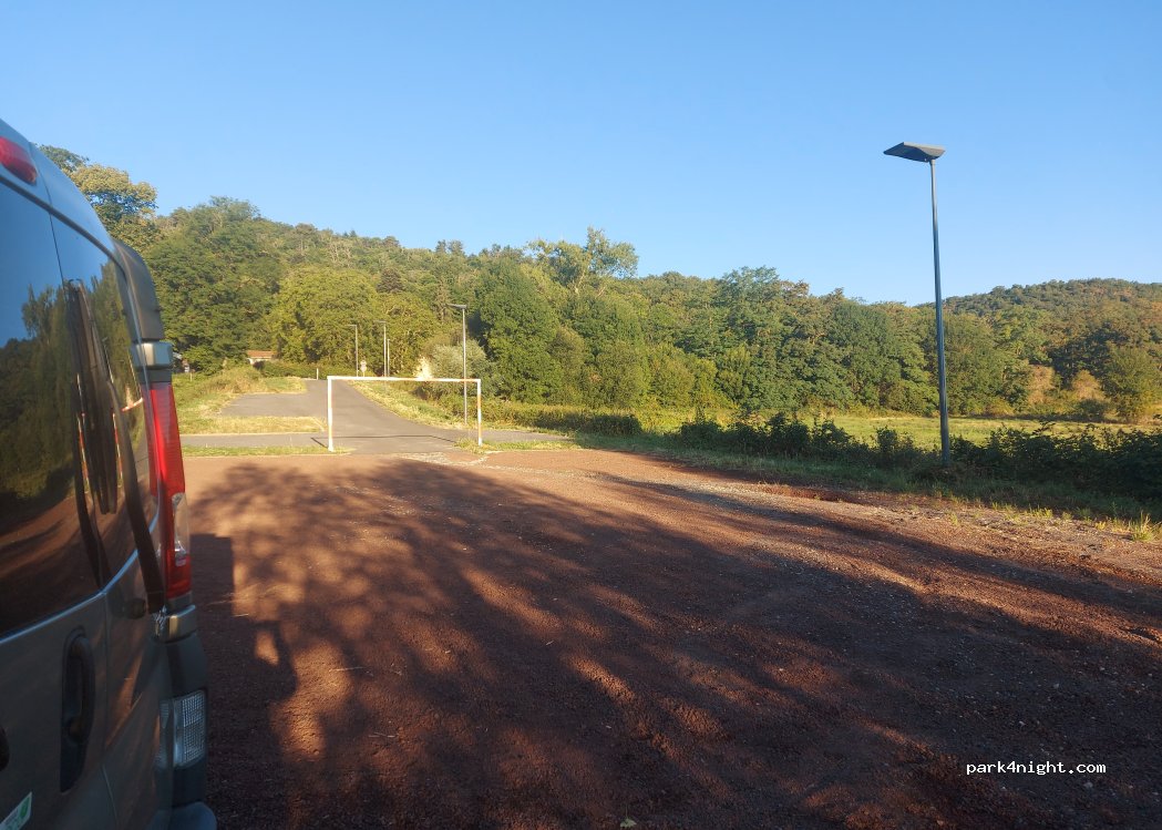 (63530) Volvic - 1 Impasse des Châtaigniers — foto 4