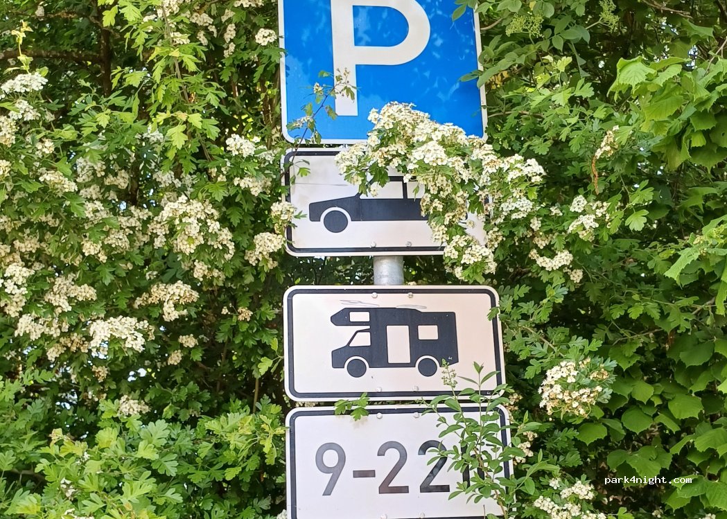(91757) Treuchtlingen - 57 Hauptstraße — foto 2