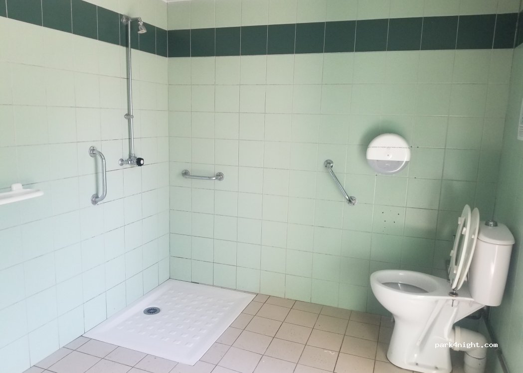 (35660) La Chapelle-de-Brain - 5 Rue du Port — foto