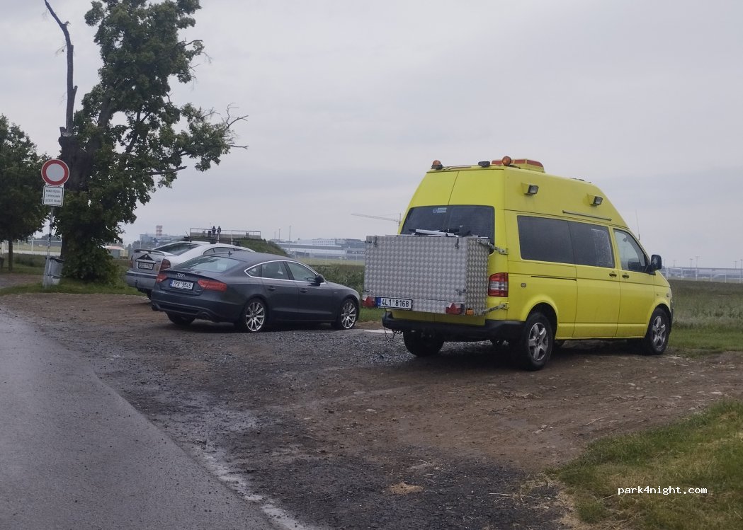 (252 68) Kněževes - Na Staré silnici — foto 3