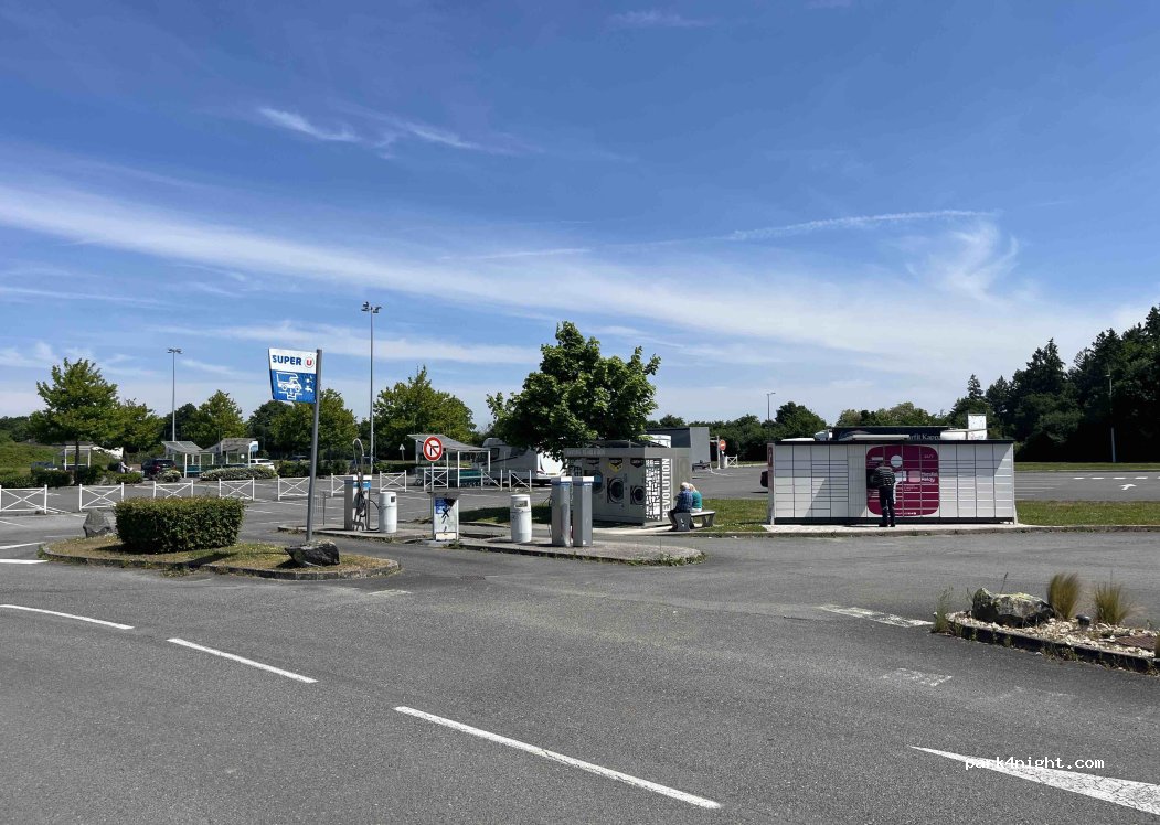 (18410) Argent-sur-Sauldre - 15 Route d'Aubigny — foto