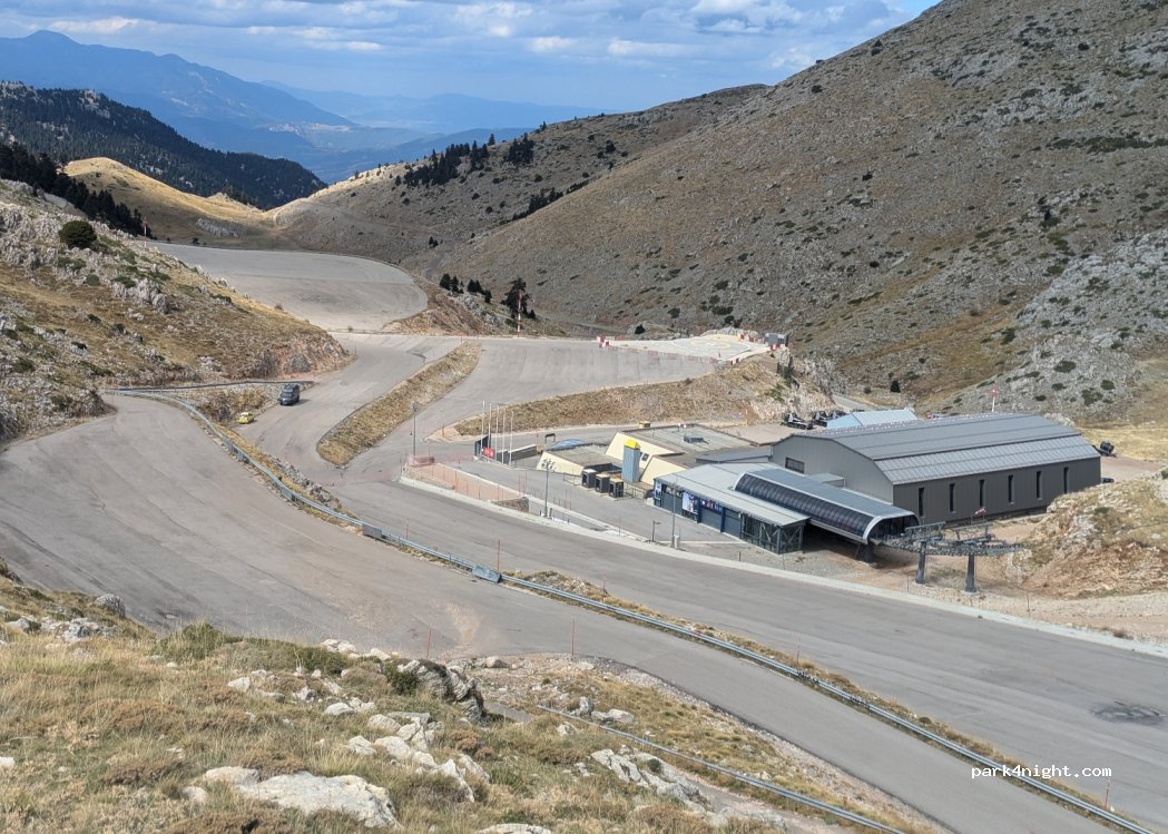(320 04) Arachova - Unnamed Road — foto 3