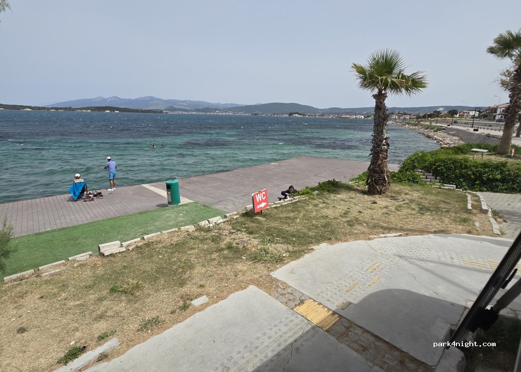 (35430) Urla - 1 2063. Sokak — foto