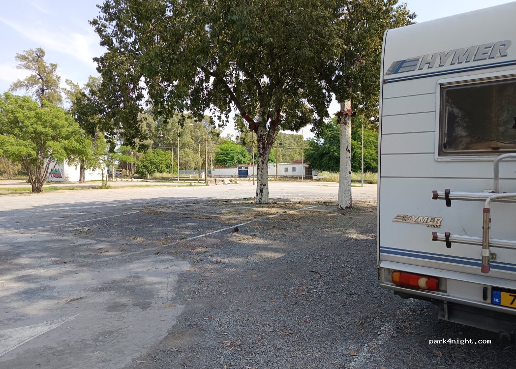 (41011) Sevilla - 2D Avenida Maestranza Aérea — foto