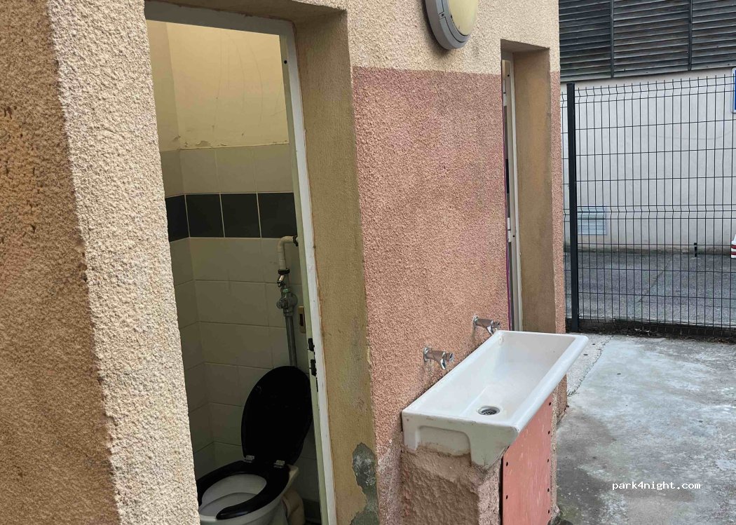 (83330) Le Castellet - 3054 Route des Sources — foto
