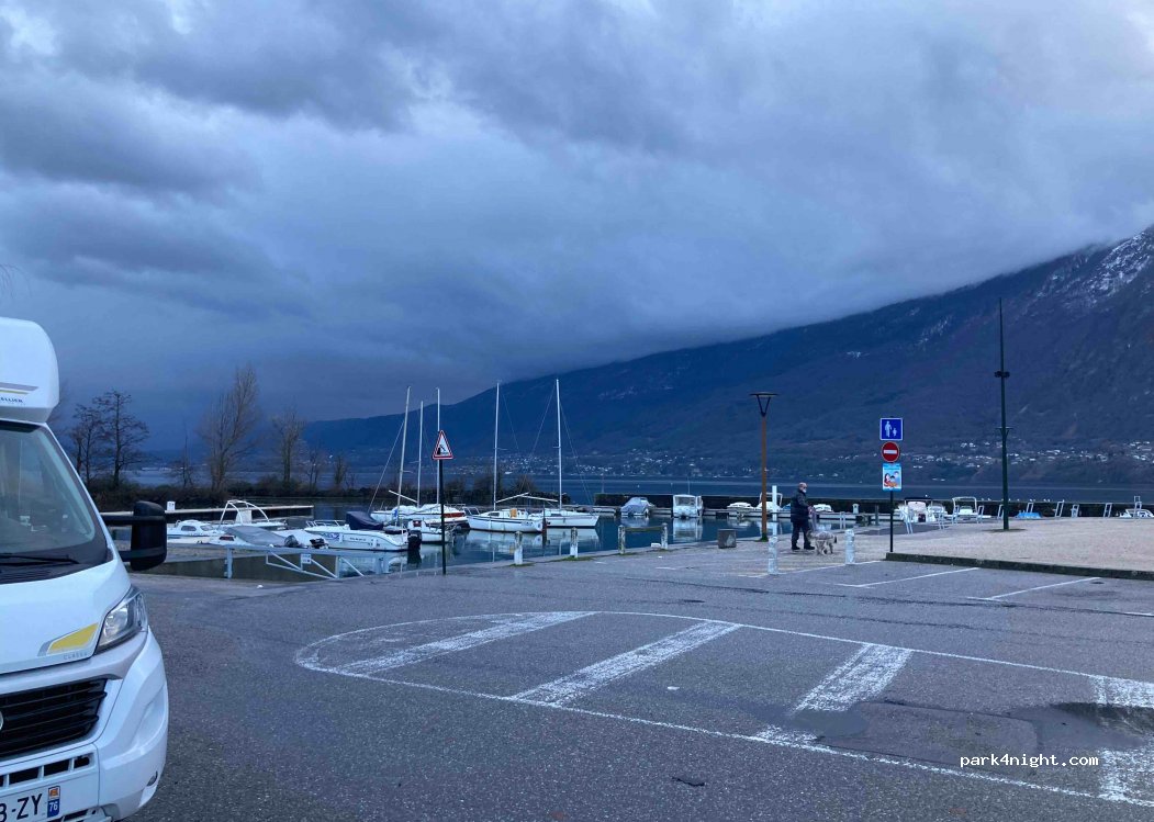 (73100) Aix-les-Bains - Esplanade du Lac — foto