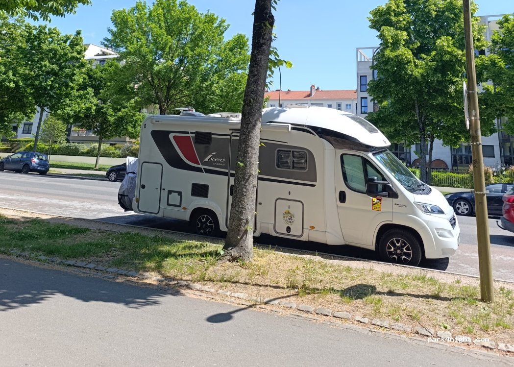 (21000) Dijon - 8 Cours Général de Gaulle — foto 3