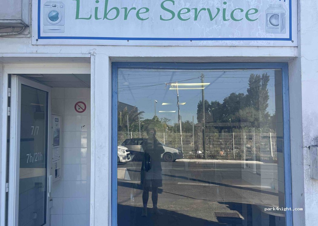 (33500) Libourne - 10 Avenue du Général de Gaulle — foto