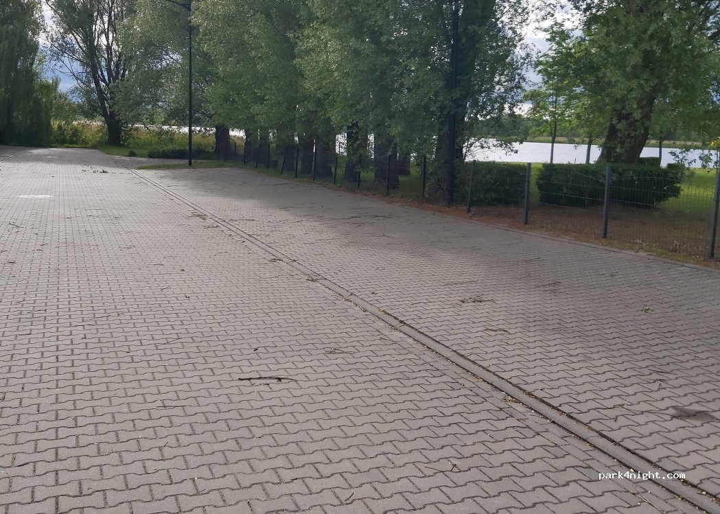 (62-045) Pniewy - 7 Wodna — foto