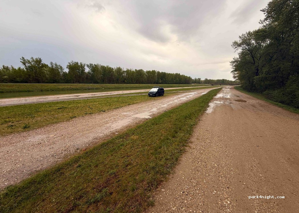 (42233) Hrženica - Unnamed Road — foto 5