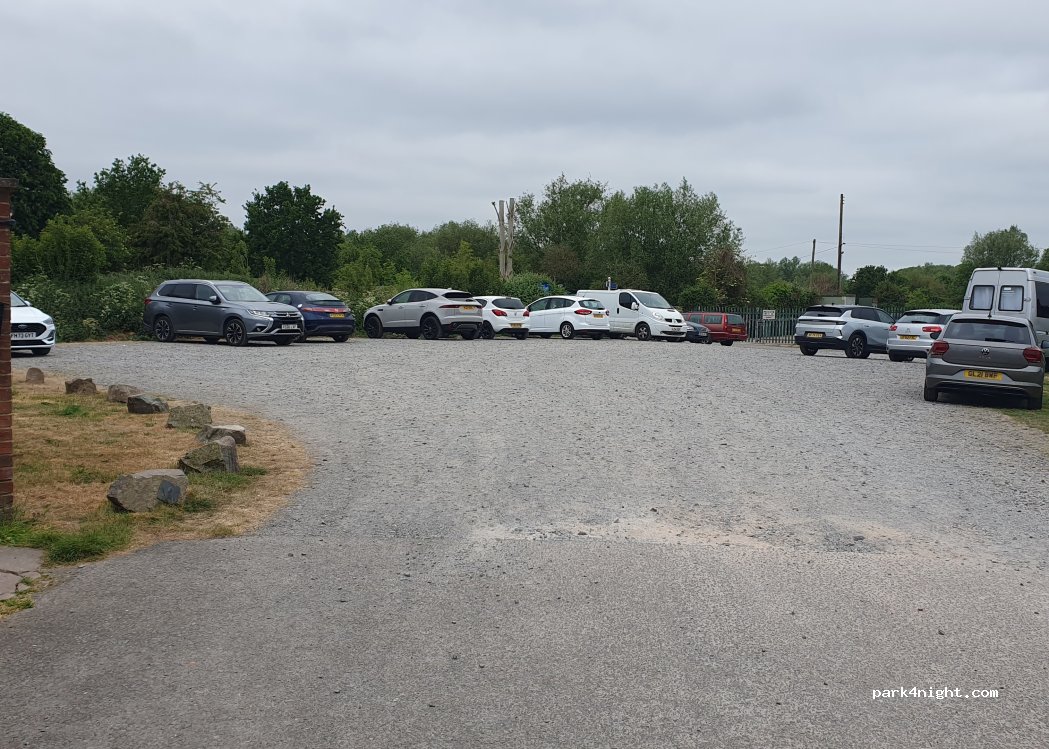 (LE4 8AF) Thurmaston - 6 Mill Lane — foto