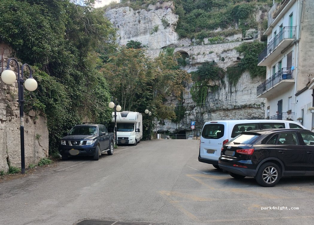 (97100) Ragusa - 2 Via San Paolo — foto