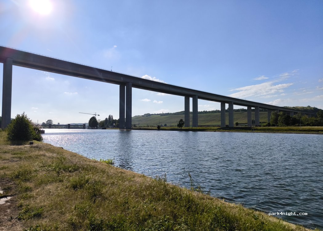(97340) Marktbreit - 64 Ochsenfurter Straße — foto