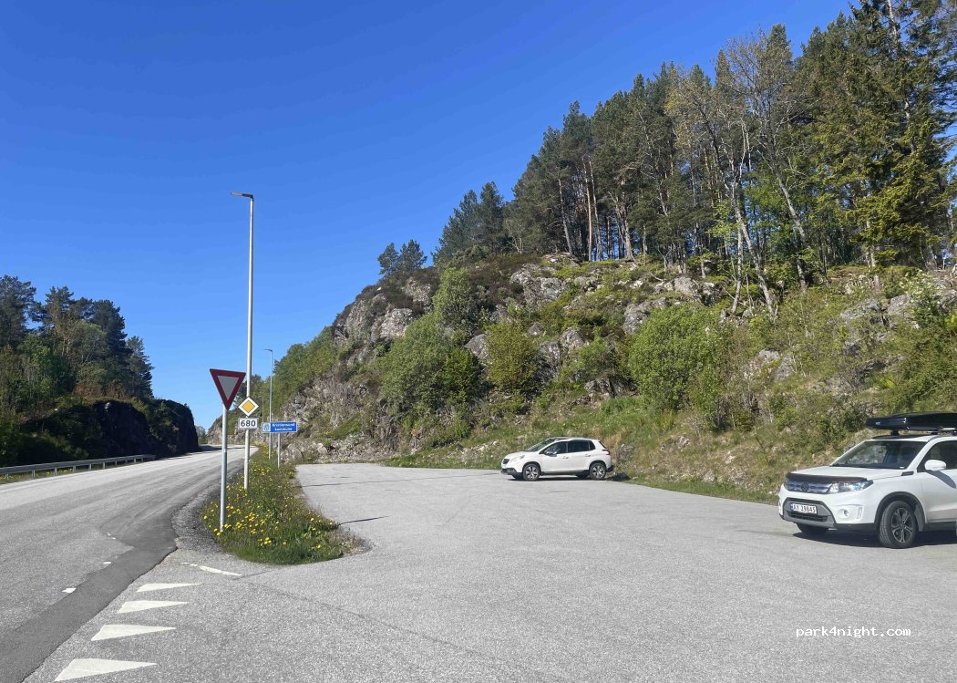 (6517) Kristiansund - Seivikveien — foto