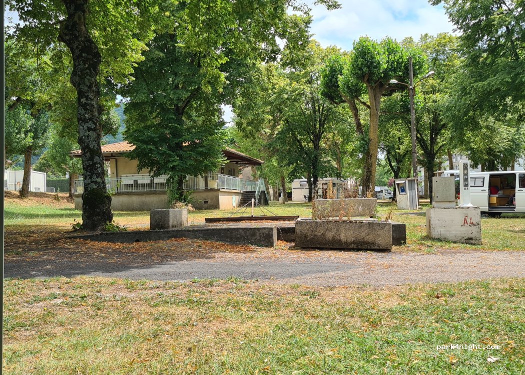 (12400) Saint-Affrique - — foto 3
