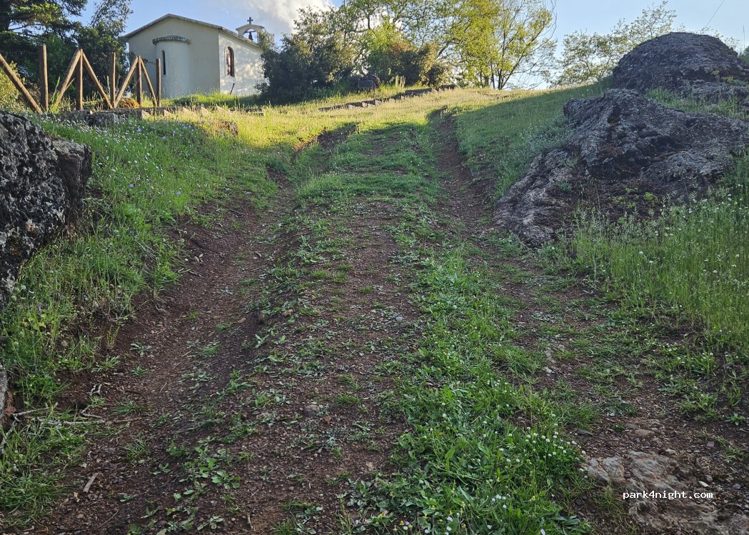(330 53) Kallii - Unnamed road — foto 4
