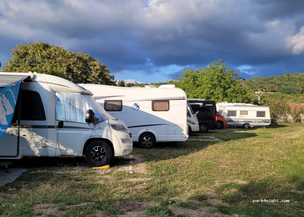 (550270) Sibiu - 36 Strada Maior Octavian Niță — foto 3
