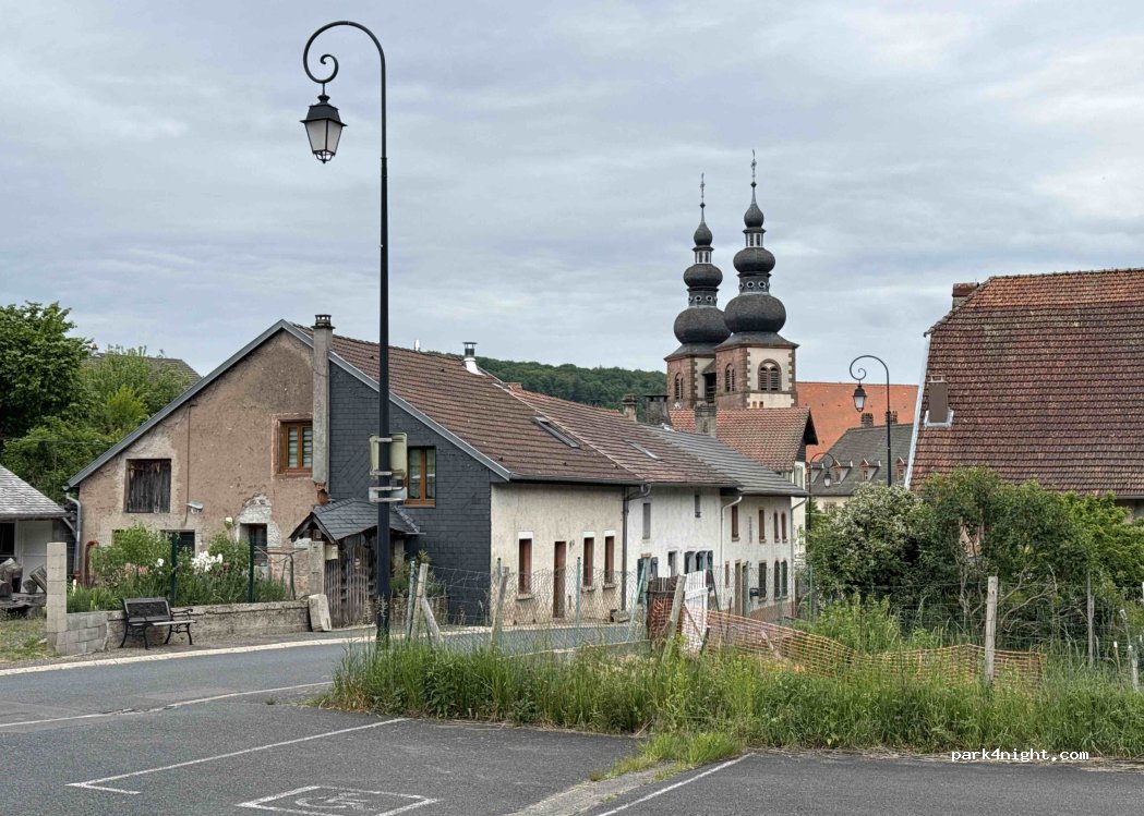 (57560) Saint-Quirin - 29 Rue de l'Abbaye — foto
