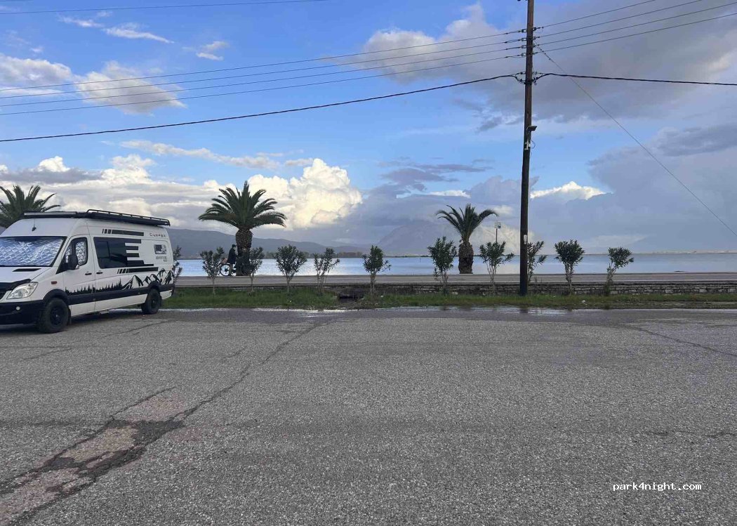 (302 00) Missolonghi - 27 Eparchiaki Odos Mesologgiou - Alikon Tourlidas — foto