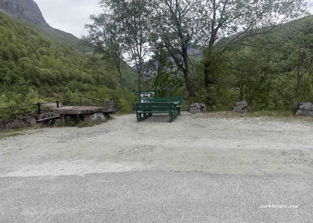 (5743) Aurland - 157 Flåmsdalsvegen — foto