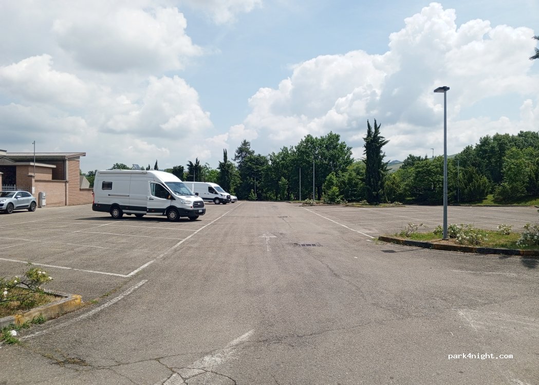 (42014) Castellarano - 23 Viale della Pace — foto