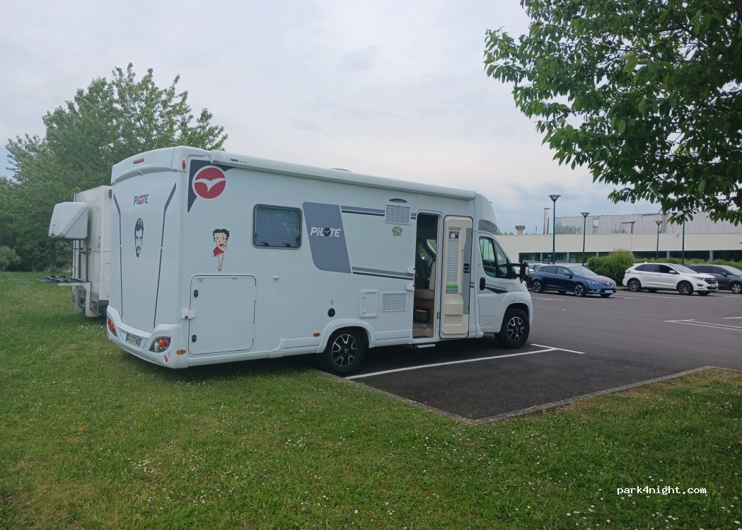 (54800) Jarny - 18 Chemin des Marcaires — foto