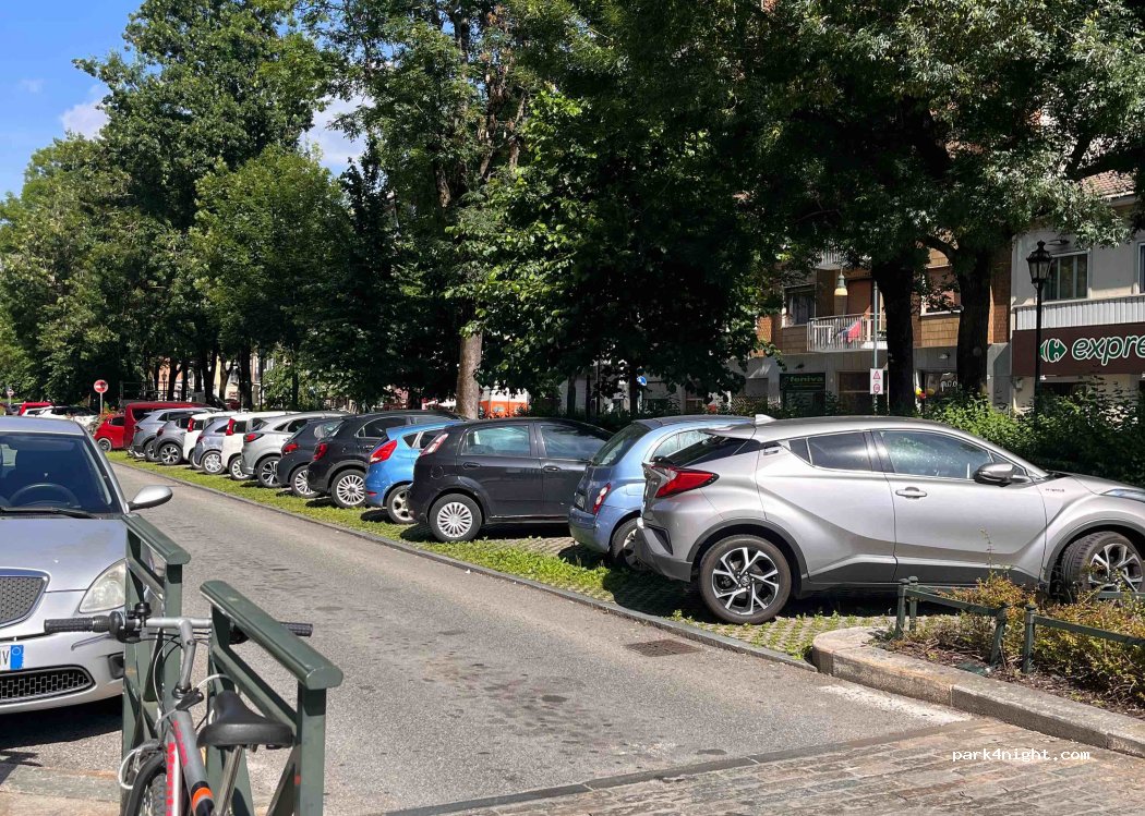 (10152) Torino - 11 Corso Regio Parco — foto