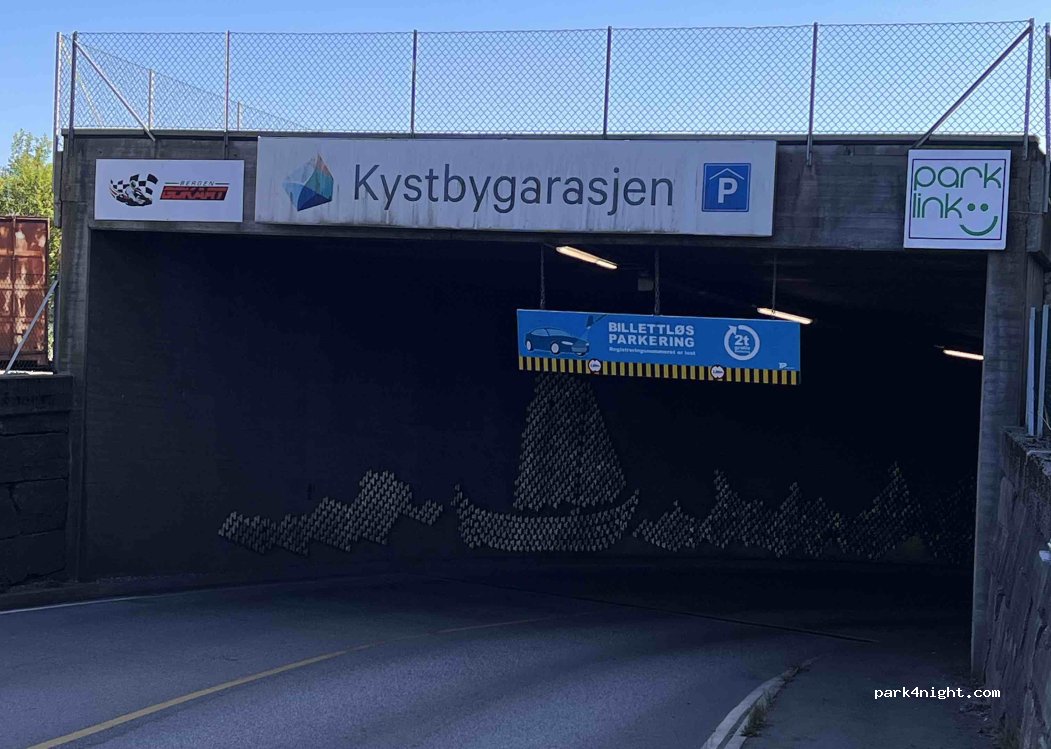 (5353) Straume - 21 Arefjordvegen — foto