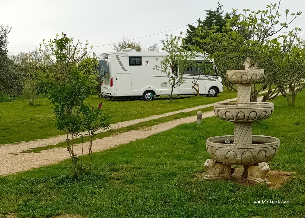 (30220) Saint-Laurent-d'Aigouze - 226 Chemin de Prade — foto