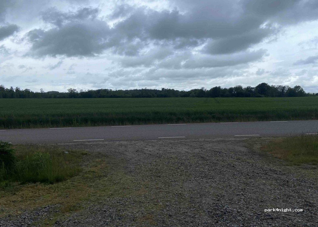 (305 92) Sperlingsholm - — foto 3