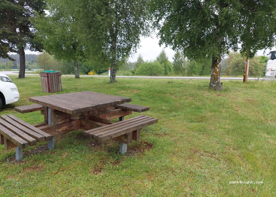 (43160) La Chaise-Dieu - 7 La Croix de Pierres — foto